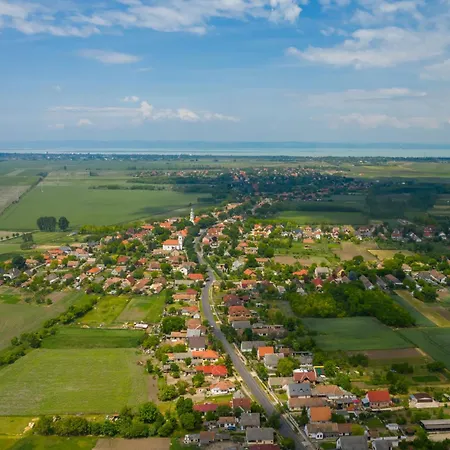 In 19297 Apartment *