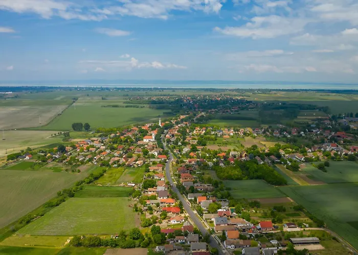 In 19297 Apartment *