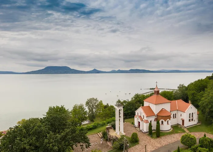 In 19297 Balatonmariafurdo